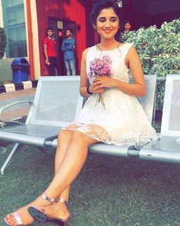 Kanika Mann feet photo thumbnail