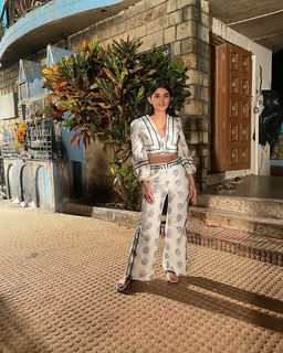 Kanika Mann feet photo thumbnail