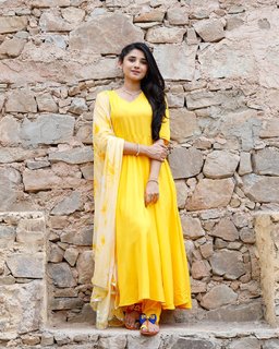 Kanika Mann feet photo thumbnail