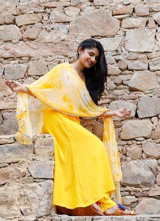 Kanika Mann feet photo thumbnail