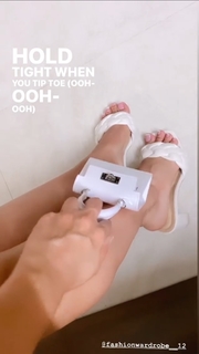 Kanika Mann feet photo thumbnail