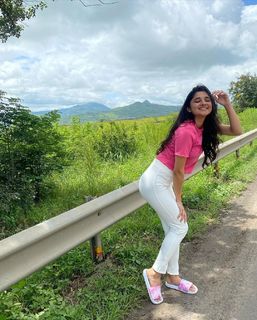 Kanika Mann feet photo thumbnail