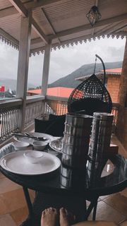 Kanika Mann feet photo thumbnail