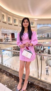 Kanika Mann feet photo thumbnail