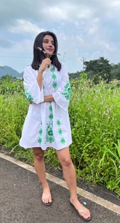 Kanika Mann feet photo thumbnail