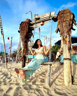 Kanika Mann feet photo thumbnail