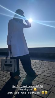 Kanika Mann feet photo thumbnail