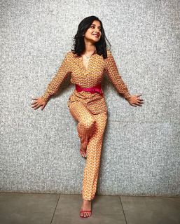 Kanika Mann feet photo thumbnail