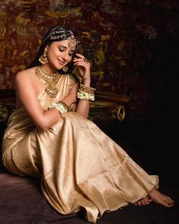 Kanika Mann feet photo thumbnail