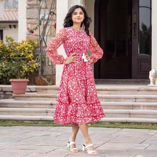 Kanika Mann feet photo thumbnail