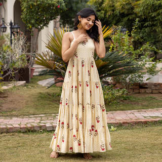 Kanika Mann feet photo thumbnail