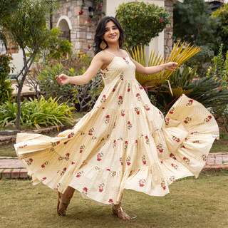 Kanika Mann feet photo thumbnail