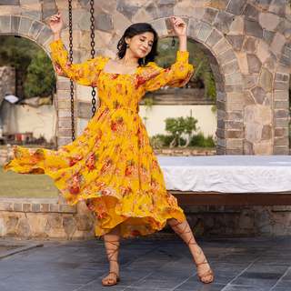 Kanika Mann feet photo thumbnail