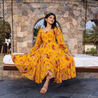 Kanika Mann feet photo thumbnail