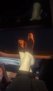 Kanika Mann feet photo thumbnail