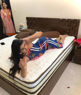 Kanika Mann feet photo thumbnail