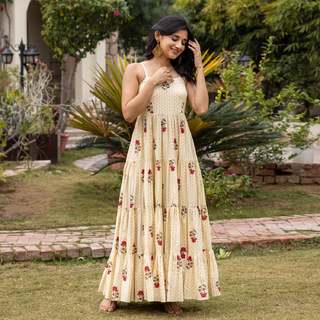 Kanika Mann feet photo thumbnail