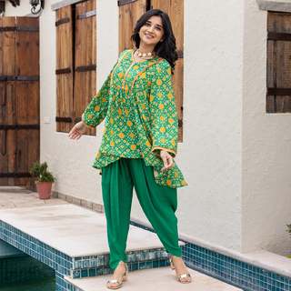 Kanika Mann feet photo thumbnail