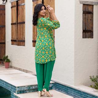 Kanika Mann feet photo thumbnail