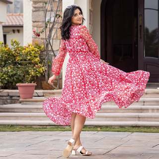 Kanika Mann feet photo thumbnail