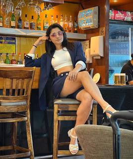 Kanika Mann feet photo thumbnail