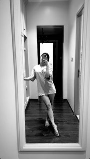 Kanika Mann feet photo thumbnail