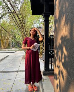 Kanika Mann feet photo thumbnail