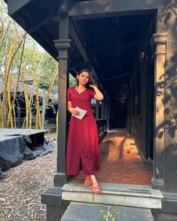 Kanika Mann feet photo thumbnail