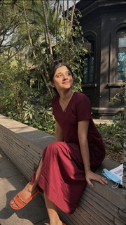 Kanika Mann feet photo thumbnail