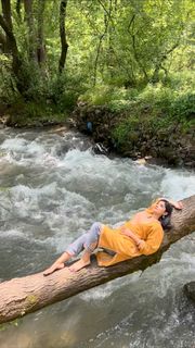 Kanika Mann feet photo thumbnail