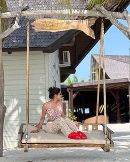 Kanika Mann feet photo thumbnail