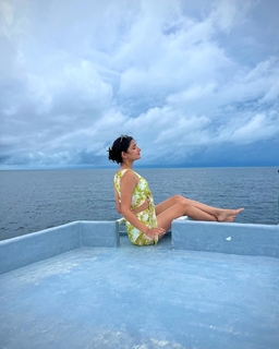 Kanika Mann feet photo thumbnail