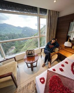 Kanika Mann feet photo thumbnail