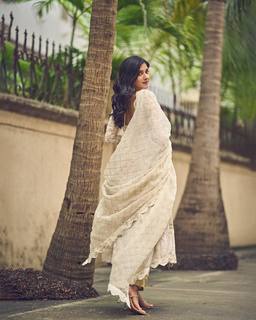 Kanika Mann feet photo thumbnail