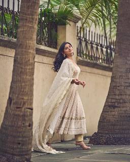 Kanika Mann feet photo thumbnail