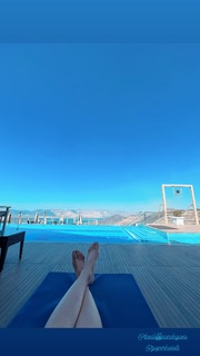 Kanika Mann feet photo thumbnail