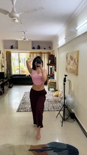 Kanika Mann feet photo thumbnail