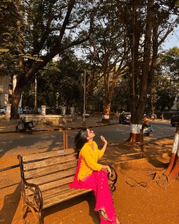 Kanika Mann feet photo thumbnail