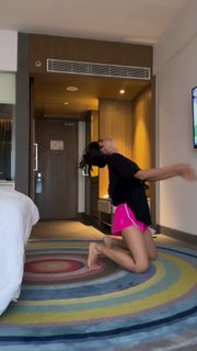 Kanika Mann feet photo thumbnail