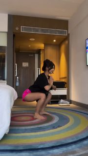 Kanika Mann feet photo thumbnail