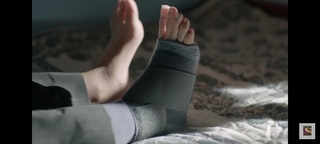 Kanikka Kapur feet photo 13