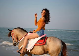 Kanikka Kapur feet photo 13