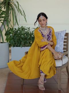 Kanikka Kapur feet photo 5