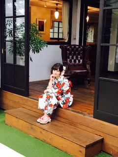 Kanna Hashimoto feet photo thumbnail