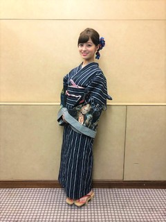 Kanna Hashimoto feet photo thumbnail