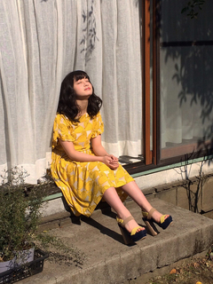 Kanna Hashimoto feet photo thumbnail