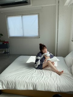 Kanna Hashimoto feet photo thumbnail