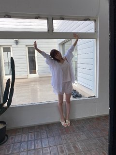 Kanna Hashimoto feet photo thumbnail