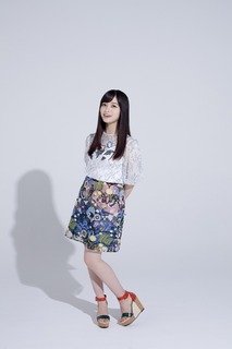 Kanna Hashimoto feet photo thumbnail