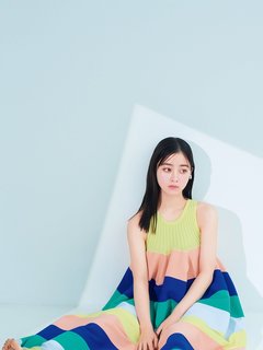 Kanna Hashimoto feet photo thumbnail